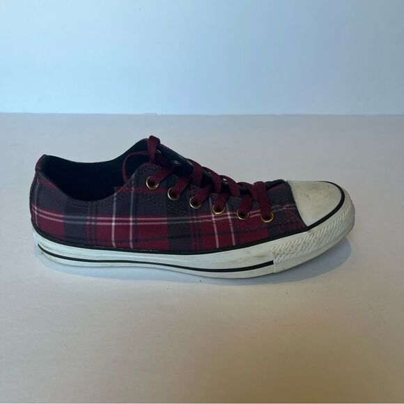 Converse Women's Lo Top Sneaker Red & Black Plaid size 8 All Star - Picture 4 of 8